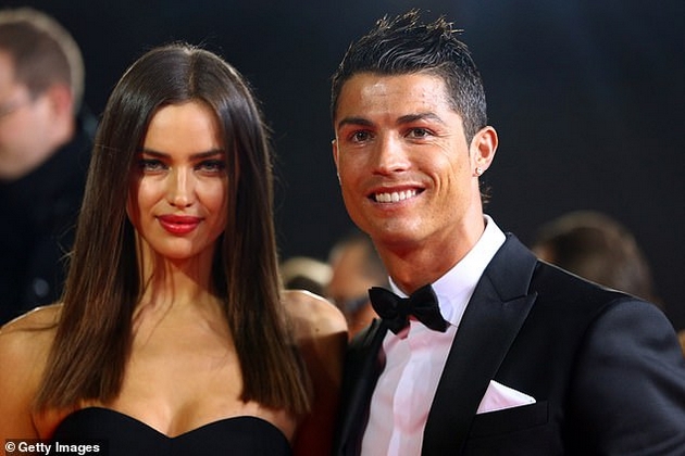 site-devojki-na-kristijano-ronaldo-pred-dzhordzhina-da-go-smiri-kim-kardashijan-paris-hilton-10.JPG