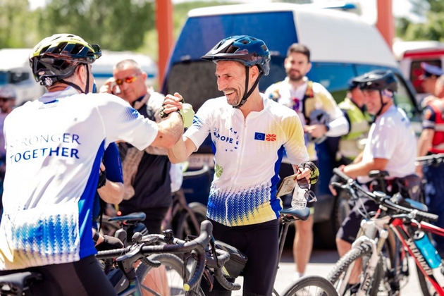so-velo-tura-okolu-ohridskoto-ezero-se-zaokruzhija-aktivnostite-na-eu-po-povod-denot-na-evropa-2026-05.JPG