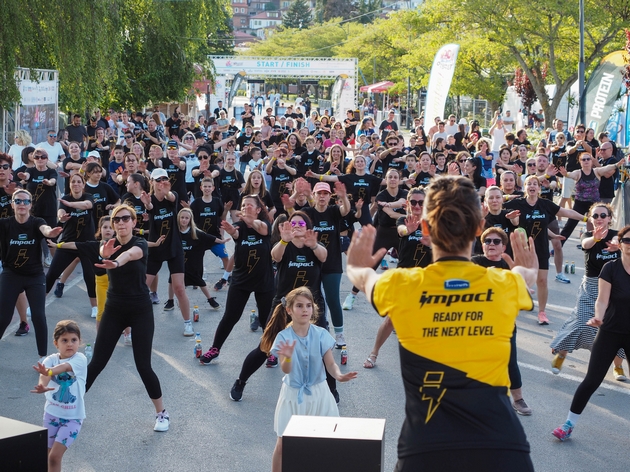 spremni-za-slednoto-nivo-imlek-impact-warm-up-ja-zagrea-atmosferata-pred-jubilejnoto-izdanie-na-ohrid-trchat-07.JPG