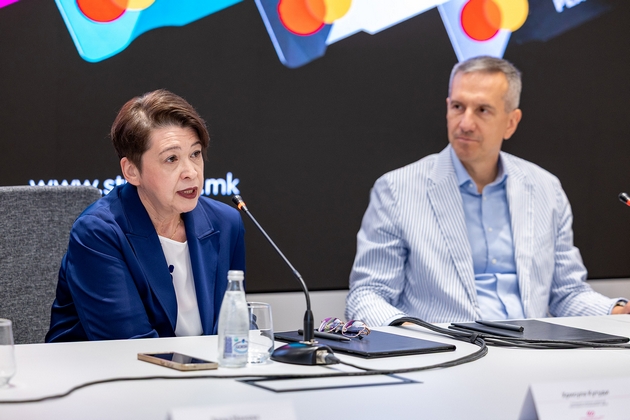 stopanska-banka-i-masterkard-go-proshiruvaat-strateshkoto-partnerstvo-i-voveduvaat-novi-kartichki-02.JPG