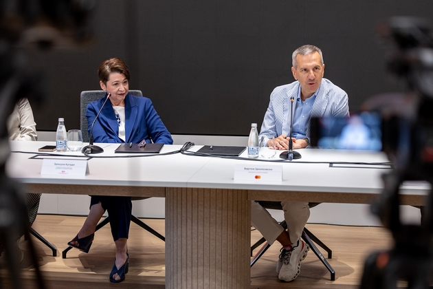 stopanska-banka-i-masterkard-go-proshiruvaat-strateshkoto-partnerstvo-i-voveduvaat-novi-kartichki-03.JPG