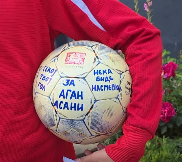 ton-emocii-semejstvoto-na-zaginatoto-dete-od-kumanovsko-go-poseti-momcheto-koe-mu-posveti-gol-mu-ja-_2.JPG