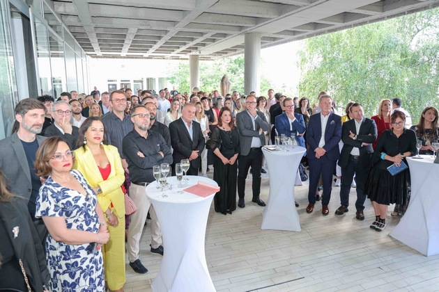 umetnichkata-kolekcija-na-evn-od-avstrija-odbelezhuva-30-godishen-jubilej-so-avtentichna-izlozhba-vo-skopje-01.JPG