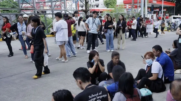 zastrashuvachki-videa-od-zemjotresot-na-filipinite-so-jachina-od-7-8-stepeni-postoi-i-opasnost-od-cunami-04.JPG