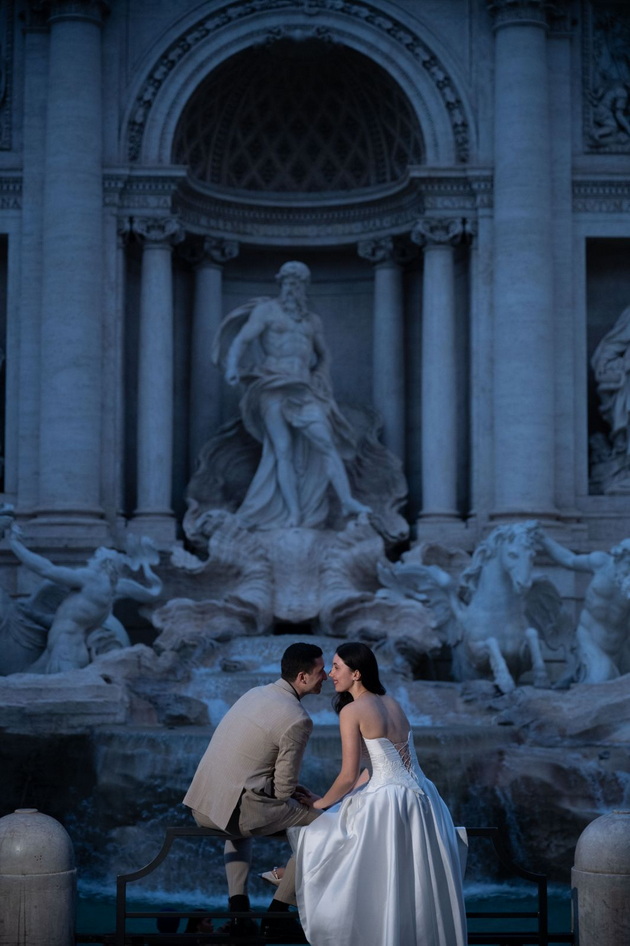 dona-i-filip-od-skopje-napravija-bajkovita-svadbena-fotosesija-vo-rim-pred-fontana-di-trevi-bevme-vo-4-nautro-snimavme-4-dena-04.jpg