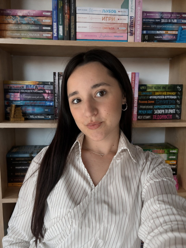 katerina-19-od-prilep-doma-ima-150-knigi-sestra-mi-od-dete-me-noseshe-vo-biblioteki-taka-se-vljubiv-vo-chitanjeto-06.jpg