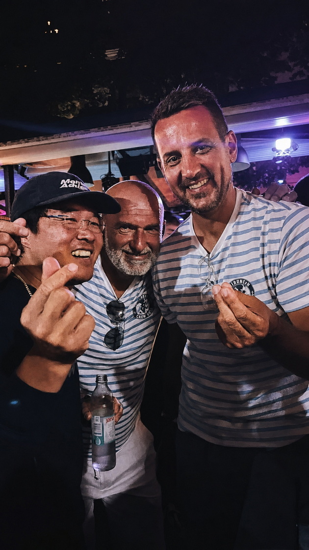 makedonci-istrchaa-400km-od-ljubljana-do-zadar-vo-timska-trka-zavrshivme-za-33-chasa-najteshko-e-nokje-koga-si-sam-na-patekata-10.jpg
