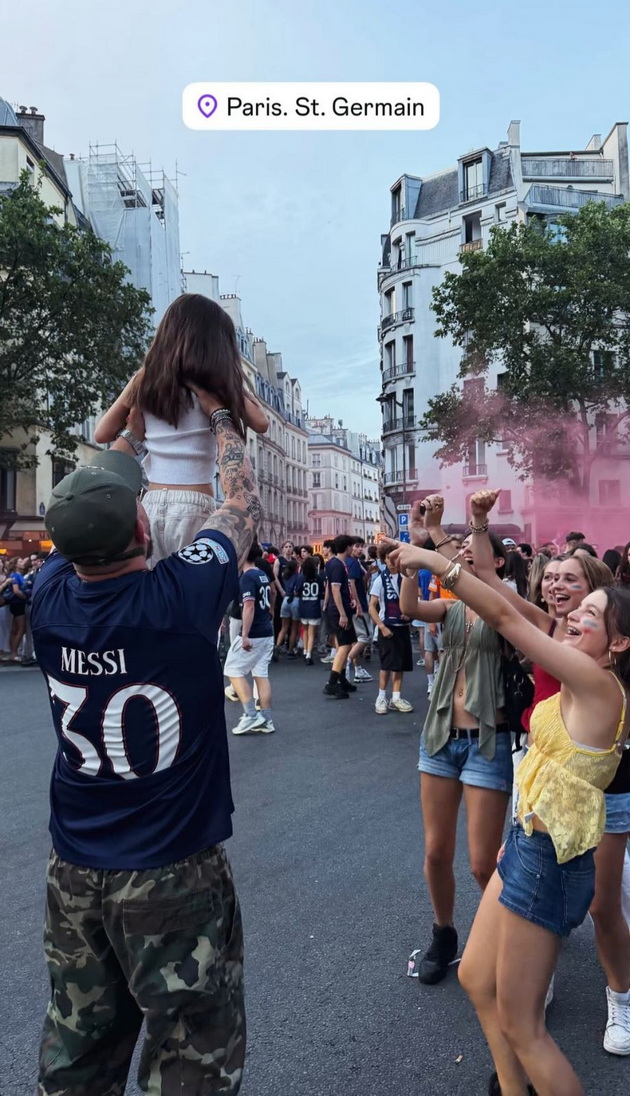 miro-kacarov-na-semejno-patuvanje-vo-pariz-kafe-so-majka-mu-i-soprugata-zabava-vo-diznilend-ja-slavi-titulata-na-pszh-18.jpg