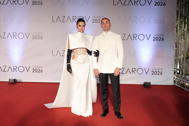 shto-oblekoa-gostite-na-vtorite-lazarov-nagradi-vo-skopje-foto-76_copy.jpg