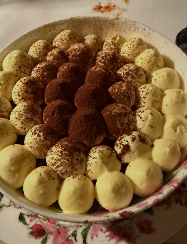 jesika-alba-procveta-po-razvodot-uzhiva-so-noviot-pomlad-dechko-na-odmor-vo-italija-nikogash-pozgodna-foto10.jpg