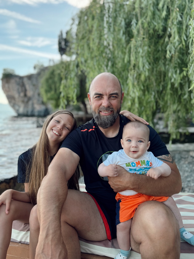 angela-maslov-kjerka-mi-prvite-6-godini-od-zhivotot-gi-mina-na-aljaska-sin-mi-se-rodi-vo-ohrid-zoshto-chekav-8-godini-za-vtoro-11.jpeg
