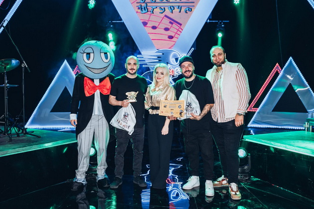 irena-soprugata-na-klavijaturistot-filip-stevanovski-od-dnk-so-nego-go-organiziravme-festivalot-veselo-shturche-03.jpeg