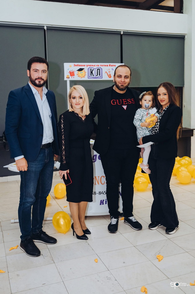 irena-soprugata-na-klavijaturistot-filip-stevanovski-od-dnk-so-nego-go-organiziravme-festivalot-veselo-shturche-15.jpeg