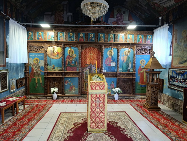 rajskoto-dvorche-na-crkvata-sv-ilija-vo-ohridskoto-s-velgoshti-e-sovrsheno-za-relaksacija-foto-06.jpg
