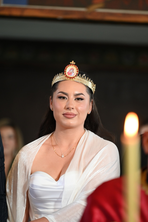 stefana-napravi-makedonska-tradicionalna-svadba-so-nigeriecot-laurel-po-greshka-dojde-so-vlechki-gi-znaeshe-site-nashi-ora-28.JPG