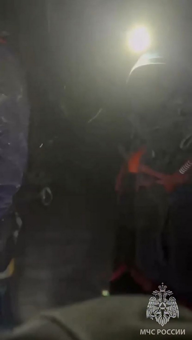brachen-par-i-poznata-doktorka-megju-zaginatite-bosanci-na-elbrus-telata-na-planinarite-se-zaglaveni-na-planinata-video-07.JPG