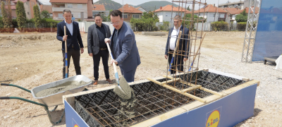 i-strumica-go-dobiva-svojot-lidl-postaven-kamen-temelnikot-na-noviot-market-povekje.jpg