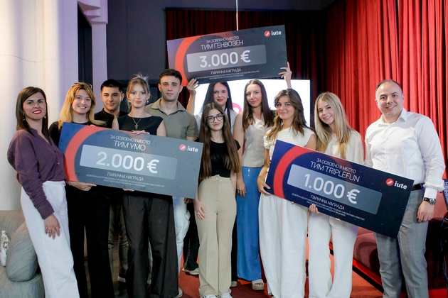 idninata-na-digitalnite-plakjanja-dobi-novi-avtori-iute-gi-proglasi-pobednicite-na-iutepay-studentskiot-inovaciski-predizvik-01.JPG