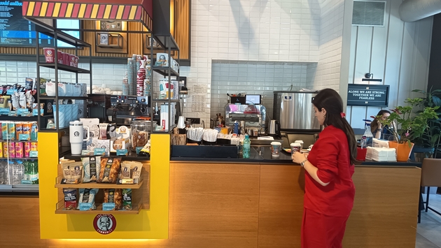 vasheto-omileno-kafe-sega-ima-i-sovrsheno-drushtvo-vitalia-vo-mikel-coffee-01.JPG