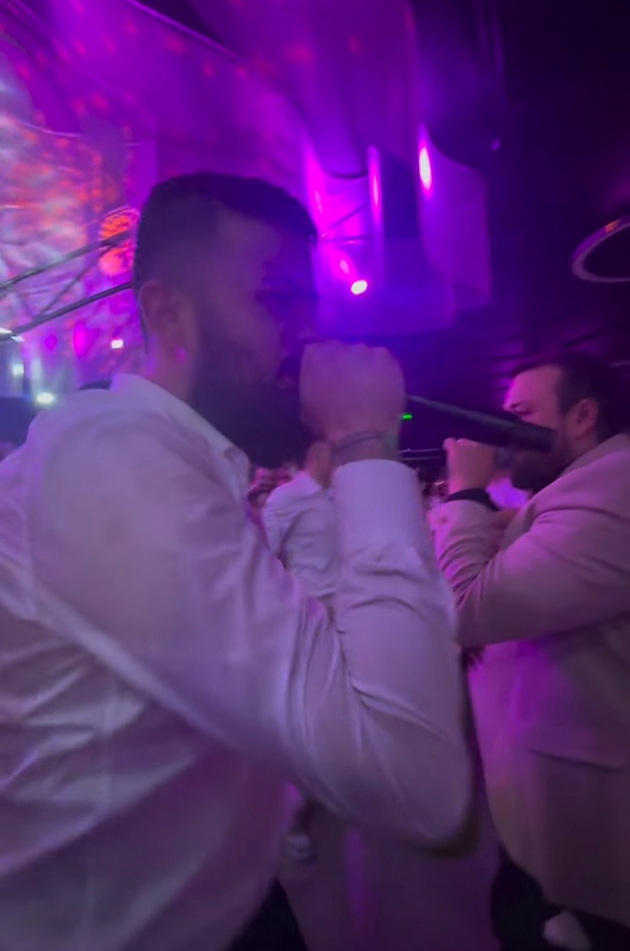 se-ozheni-tajzi-nevestata-vo-bajkovita-venchanica-cela-estrada-mu-dojde-na-svadba-peeshe-so-slatkar-pajak-2bona-14.jpg