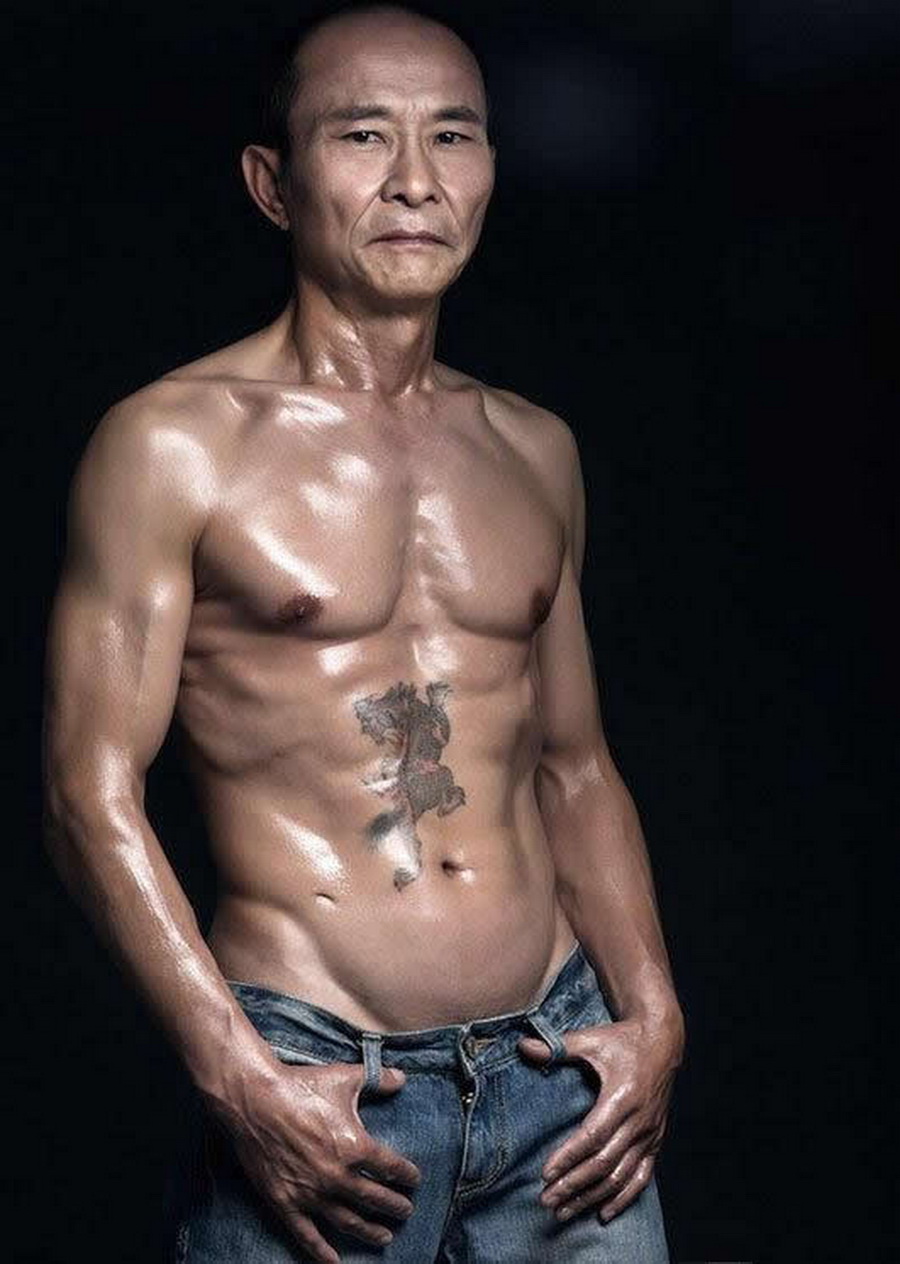 Мужчины после 75 лет. Китайцы мужчины. Японские мужчины в возрасте. Красивые китайцы мужчины.