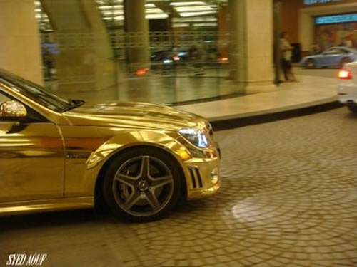 Gold-Mercedes-C63-04