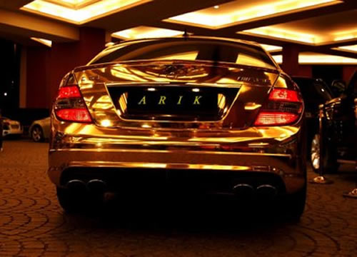 Gold-Mercedes-C63-06