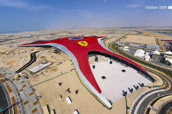 ferrari-world-vo-abu-dabi-2