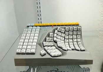 onehanded1