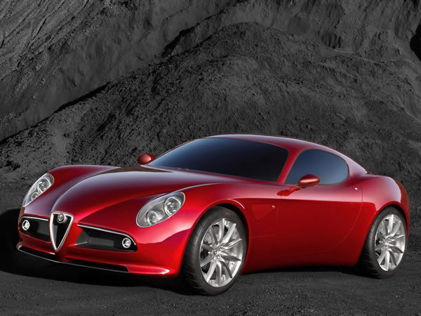 Alfa-Romeo-8C-Competizione