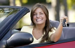 women_inCar