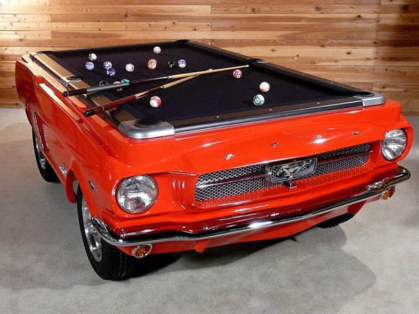 bilijard-i-mustang-vo-edno-2