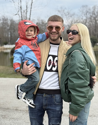 Антониа Гиговска: „Киан ме научи да сум борбена, се плашев дека поради честите отсуства нема да сака да го заспивам“